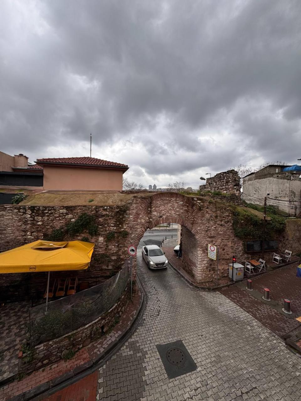 Gen Plus Estambul Exterior foto